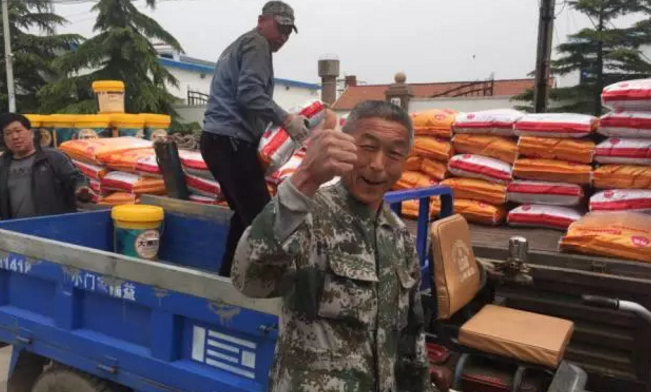 郭宁农资送货啦！小编数钱啦！数到手抽筋！